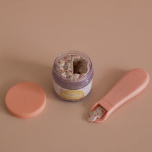 Charger l'image dans la galerie, Box Anniversaire - Lait Fraise & Petit Pot confettis