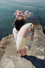 Charger l'image dans la galerie, Bouée Olivia 45cm (1/3ans) - French Rose
