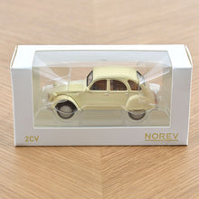 Charger l'image dans la galerie, Citroën 2 CV Beige
