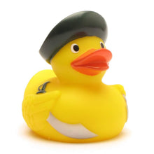 Charger l'image dans la galerie, Canard de bain - Le Pirate
