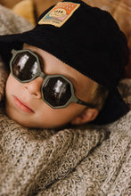 Charger l'image dans la galerie, Lunettes de soleil enfant - Vert Kaki
