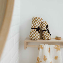 Charger l'image dans la galerie, Lange / Foulard Bianca Damier
