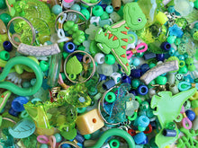 Charger l'image dans la galerie, Mix de perles - Jurassic
