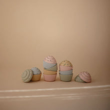 Charger l'image dans la galerie, Jouets de bain - Cupcakes

