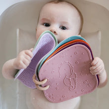 Charger l'image dans la galerie, Livre de Bain en Silicone
